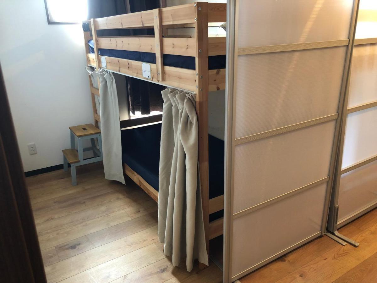 Guest House Matsu Ōsaka Extérieur photo
