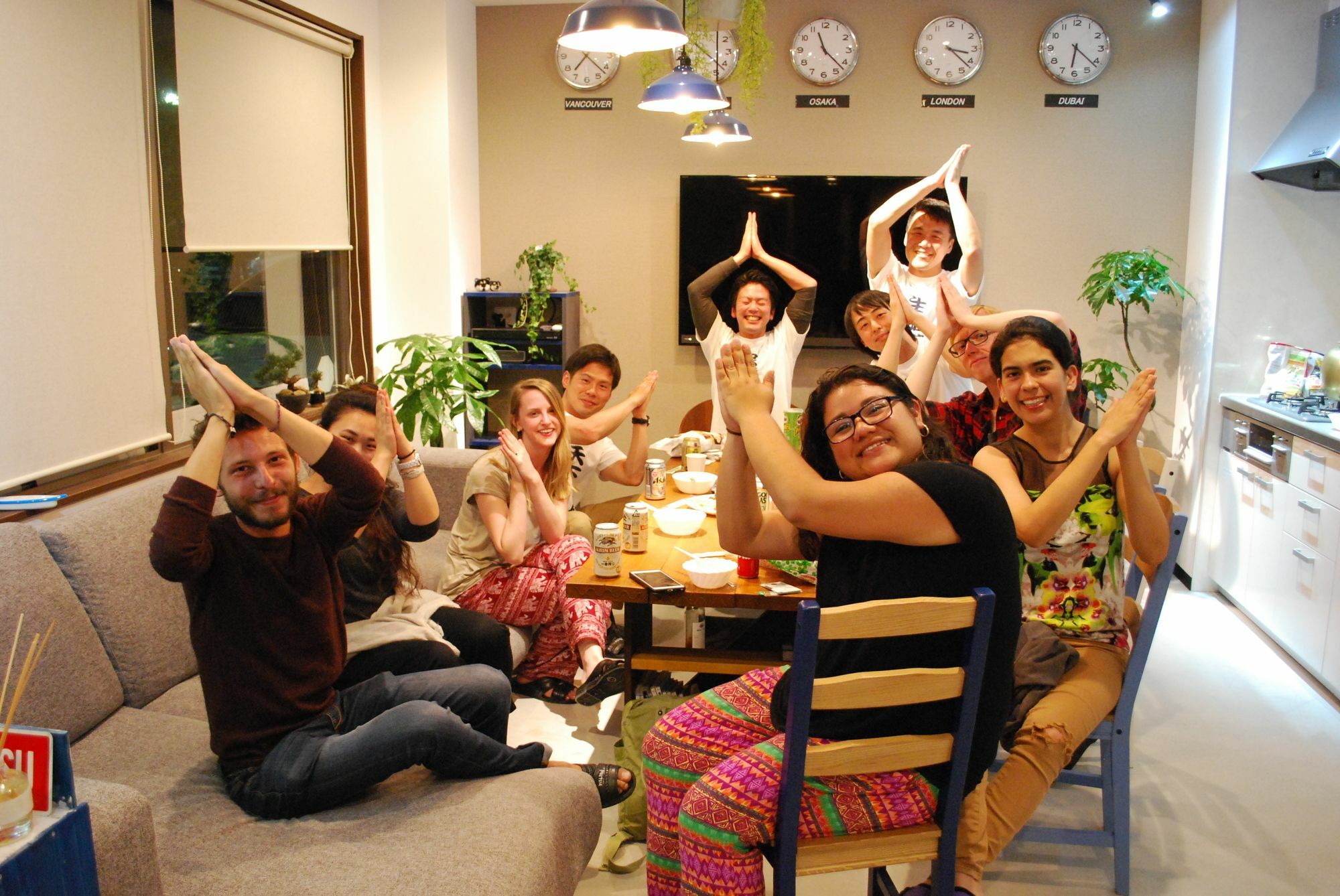 Guest House Matsu Ōsaka Extérieur photo